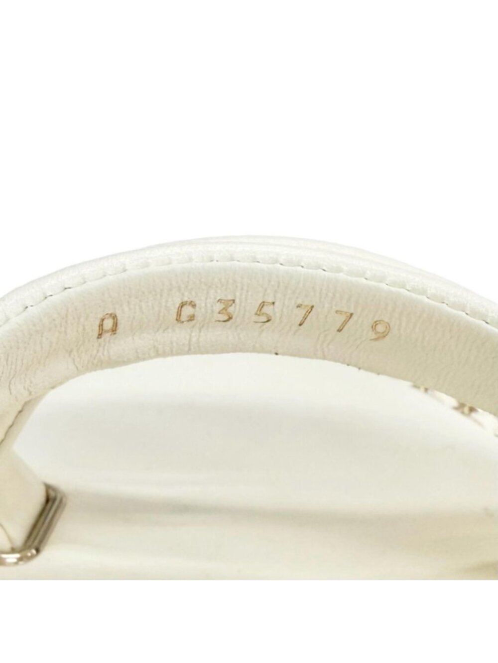 Chanel CC Logo Chain Strap Cork Sole Leather Sandals Ivory 38 Recommended - Picture 10 of 11